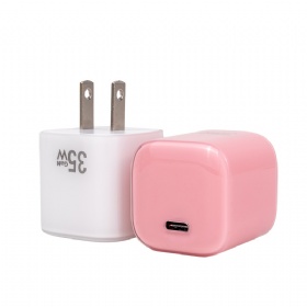 Small Ice Cube 35W C-Port Gallium Nitride Charger