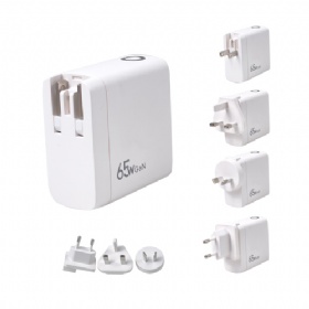 International Power Adapter Conversion Plug TFT Display 65W GaN charger