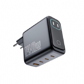 140W TFT Smart Display GaN Charger